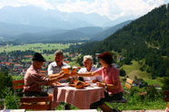 Alpenwelt Karwendel - Gästehaus Brigitta - Ferienwohnungen